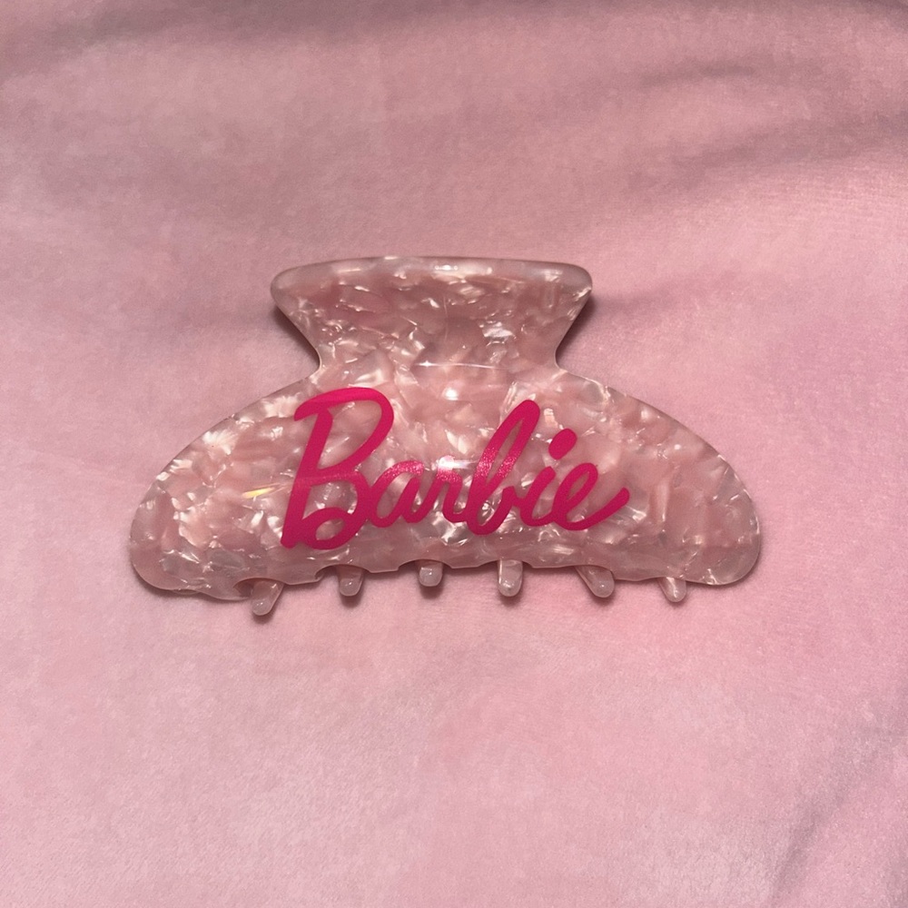 Barbie Claw Hair Clip New Barbie Core Pink